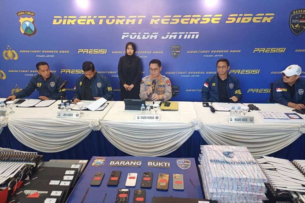 Polda Jatim Bongkar Penyalahgunaan Data Pribadi untuk Penjualan Kode OTP Ilegal