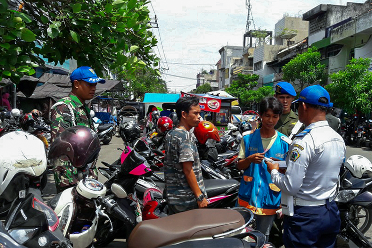 Tunggu Evaluasi Pemprov Jatim, Tarif Parkir Tepi Jalan Umum di Gresik Berencana Naik