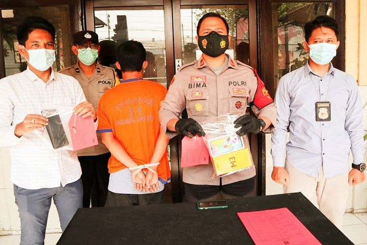 Curi Ponsel Milik Pendekar, Residivis Dihajar Massa