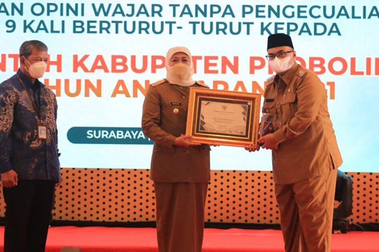 Pemkab Terima Plakat dan Piagam Penghargaan Opini WTP 5 Kali Berturut-turut