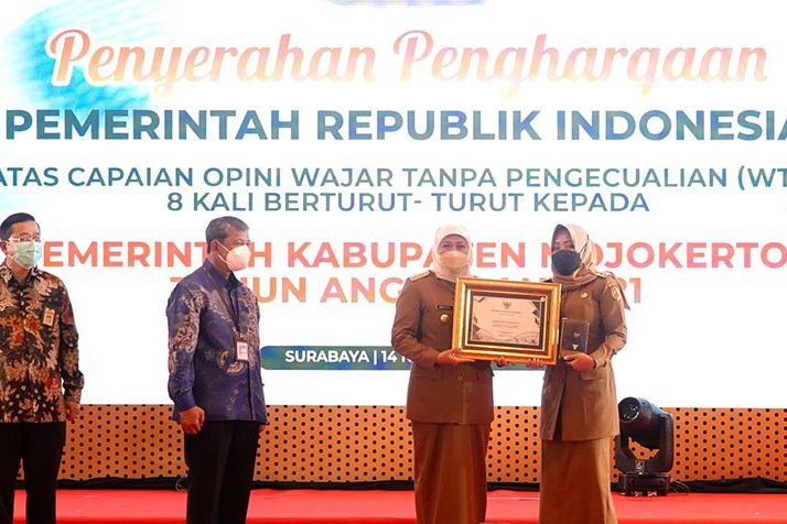 Raih Opini WTP 8 Kali Berturut-turut, Pemkab Mojokerto Terima Penghargaan dari Kemenkeu RI
