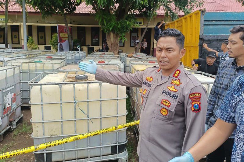 Komplotan Penimbunan BBM Subsidi Jenis Solar di Probolinggo, Diringkus Polisi