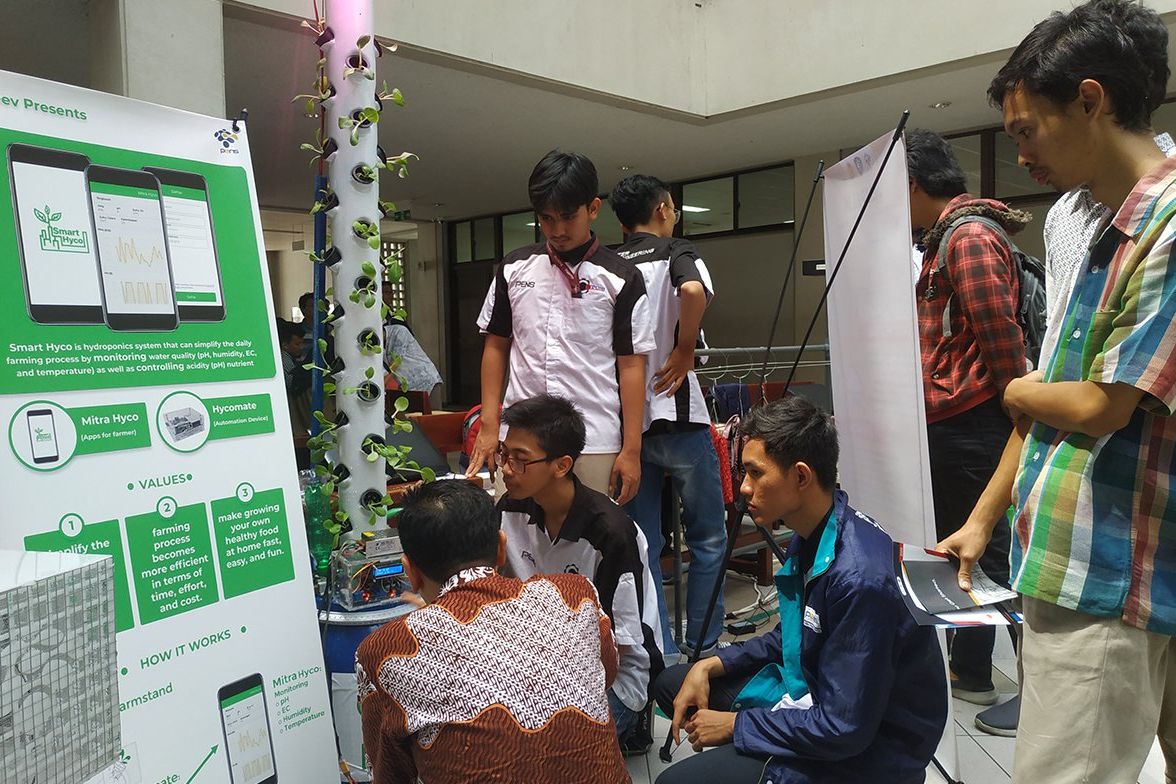 Tuntut Mahasiswa Kompetitif, PENS Gandeng Start Up Bidang IT di Software Expo
