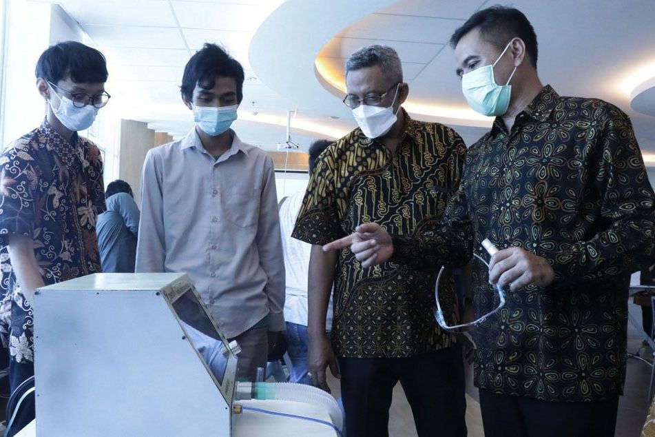 Kunjungi Pameran Produk Inovasi di PENS, Dirjen Diksi Luncurkan Dua Program Studi Baru