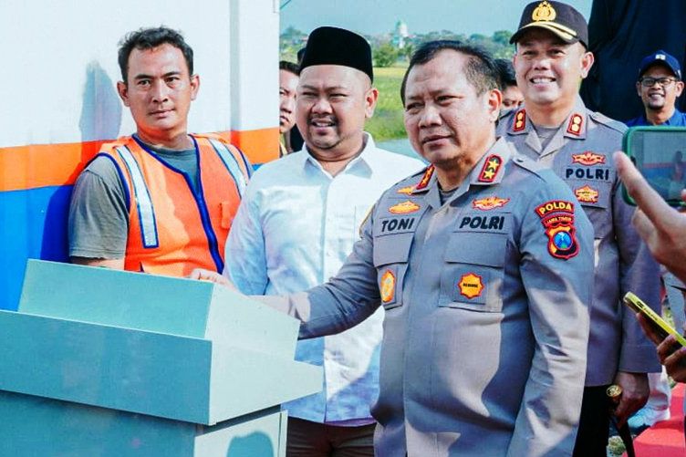 Pemkab Gresik selesaikan Tujuh Titik Palang Pintu Perlintasan Kereta Api Sebidang