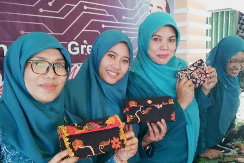 PKK Gresik Ubah Limbah Batik Jadi Produk Bernilai Ekonomi