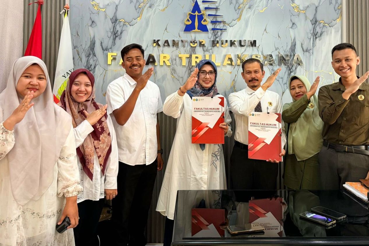 Mahasiswa Hukum UTM Belajar Edukasi dan Pendampingan Hukum Warga