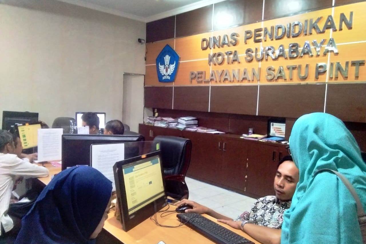 Anak Tak Bisa Masuk Sekolah Favorit, Wali Murid Tolak Mitra Warga