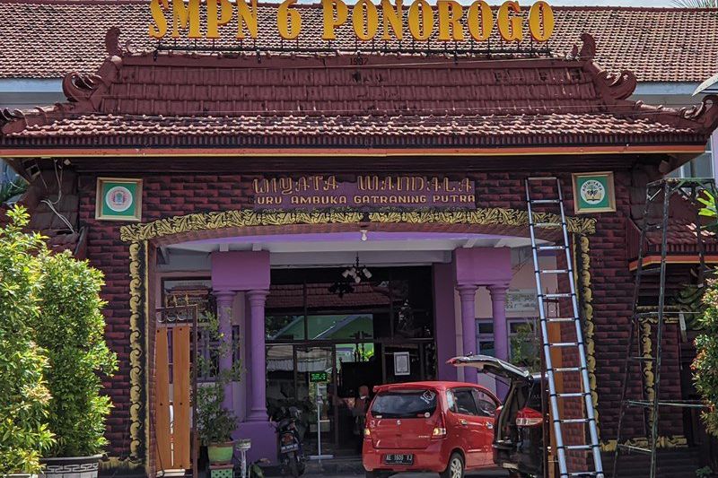 Siswa dan Guru SMPN 6 Ponorogo Terpapar Covid-19, Sekolah Diliburkan