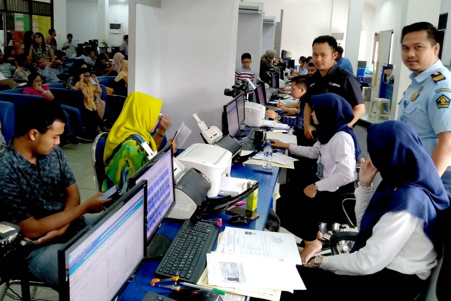 Kanim Klas 1 Surabaya Keluarkan 85.948 Paspor