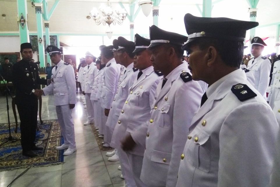 Lantik 57 Kades Terpilih, Bupati Kaji Mbing Pesan Ini