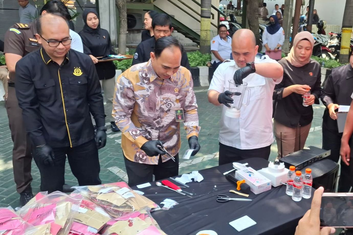 Polrestabes Surabaya Musnahkan Barang Bukti Narkoba dari 469 Perkara Keadilan Restorasi