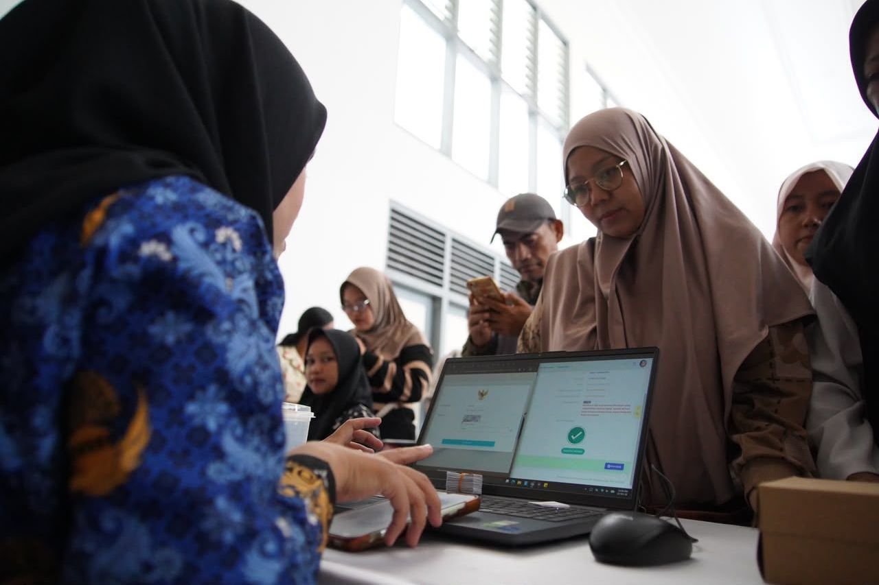 Siapkan Agen Perlinsos, Mas Dhito Dorong Percepatan Aktivasi IKD

 
