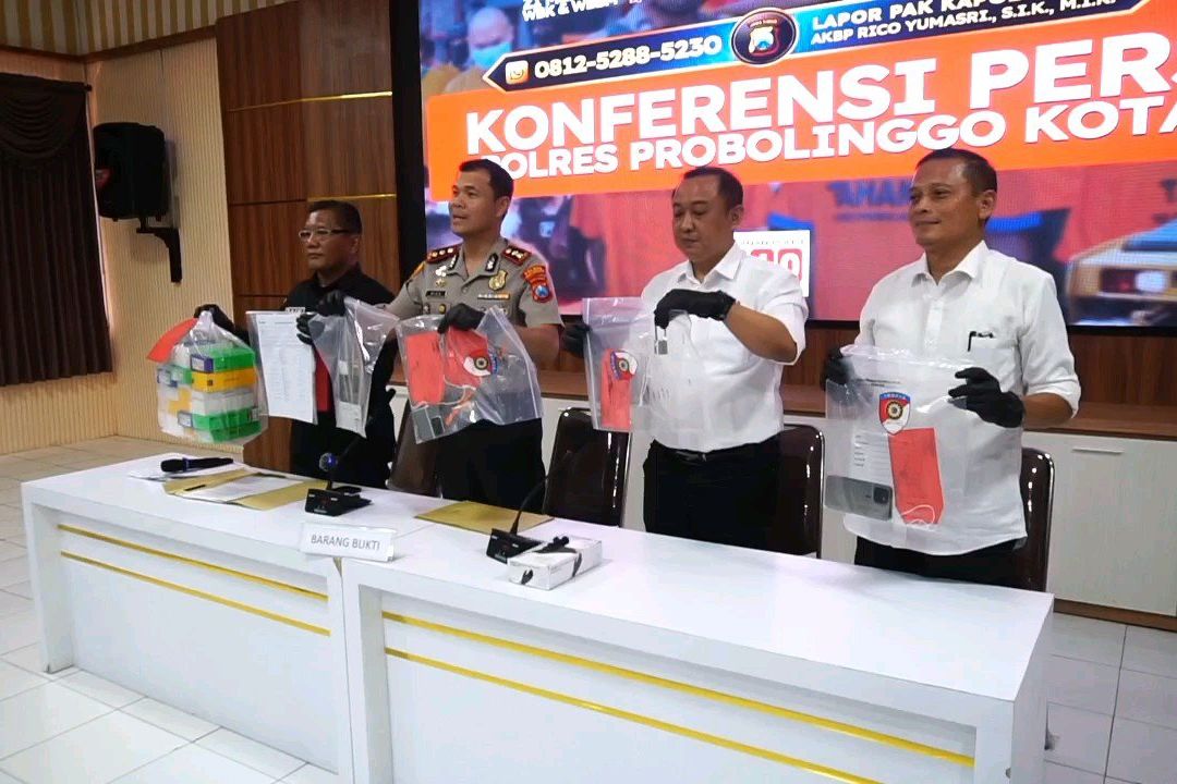 Pelarian Komplotan Pencuri Berakhir di Ruang Karaoke Probolinggo
