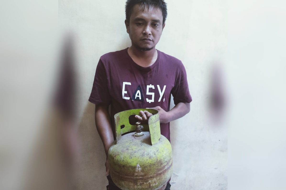 Bulan Puasa, Warga Probolinggo Ditangkap Curi Tabung Gas Elpiji
