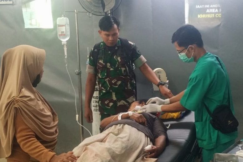 Mengamuk,,, Pria dengan Gangguan Jiwa di Probolinggo Bacok Wanita Paruh Baya ​​​​