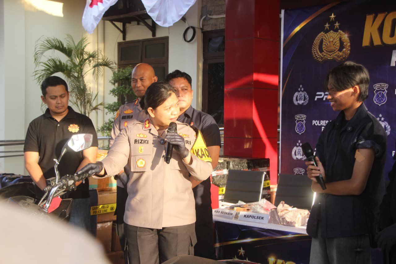 Polres Probolinggo Gagalkan Pengiriman 3.170 Liter Miras Lintas Provinsi