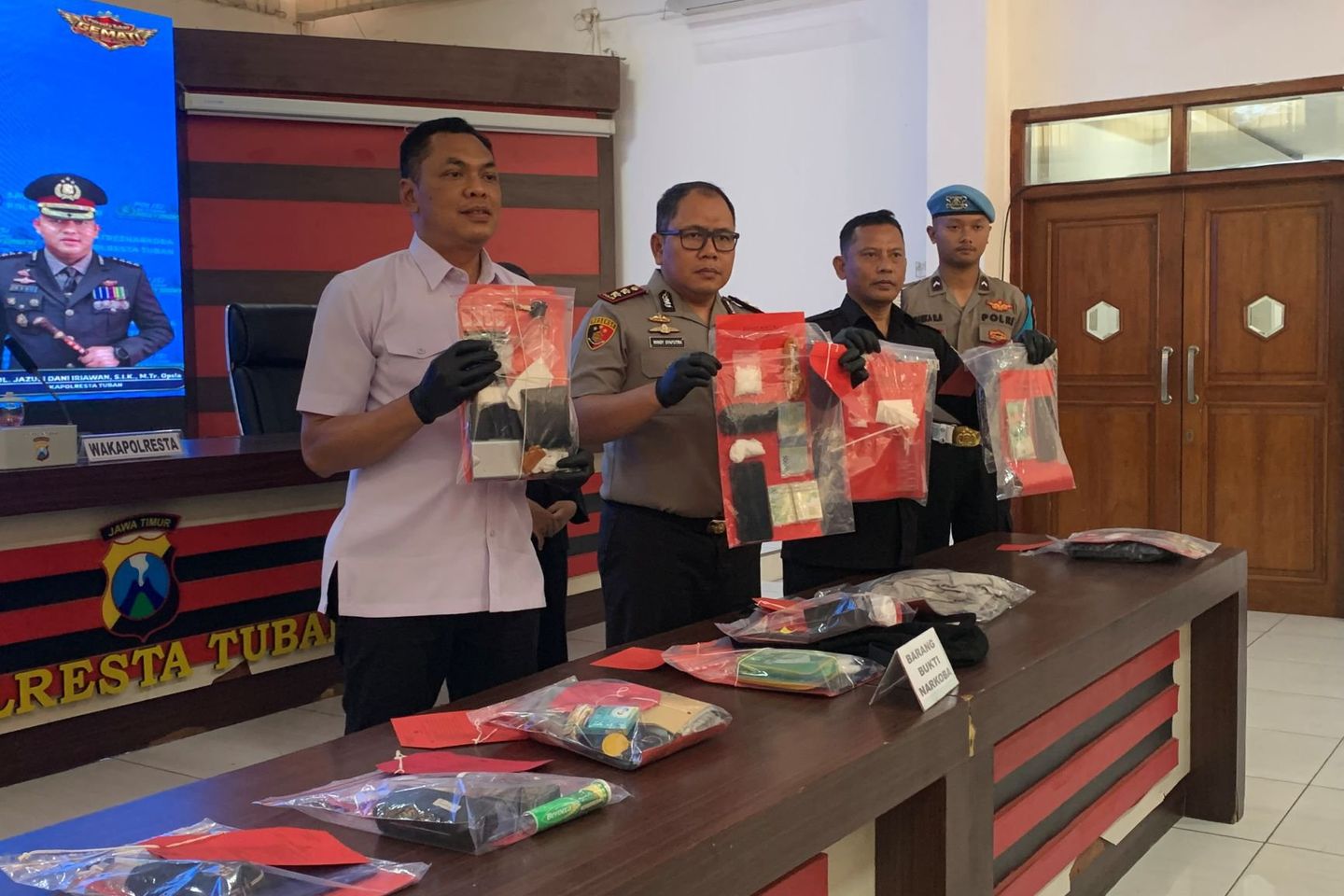Peredaran Narkoba di Tuban Masih Marak, Polisi Amankan 15 Tersangka