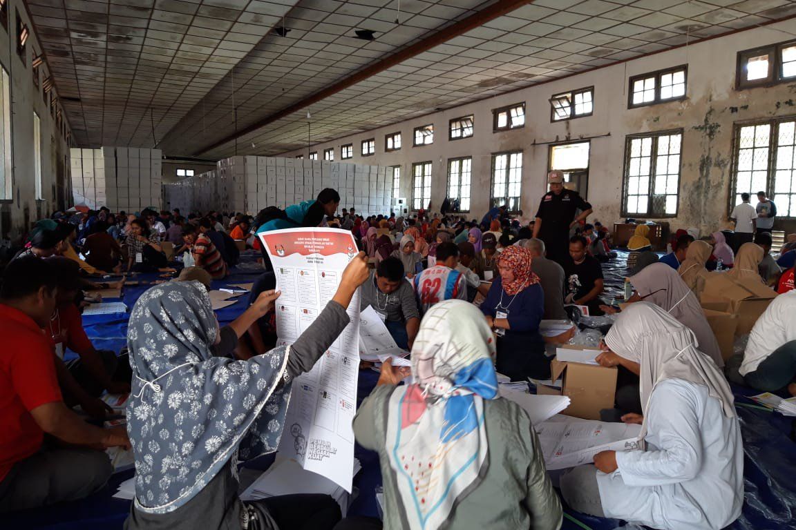 KPUD Ponorogo Mulai Lakukan Pelipatan Kertas Suara
