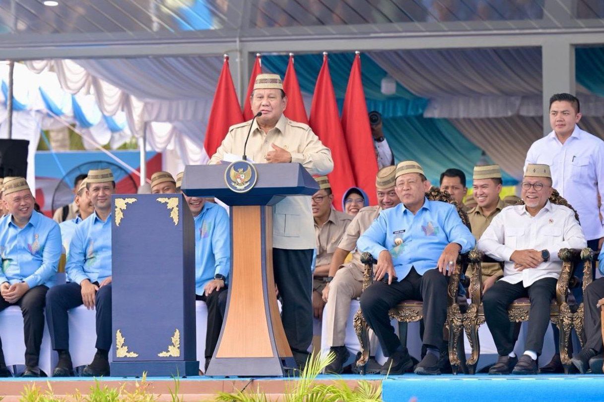Cuekin Tuntutan Stop MBG, Prabowo: Perut Lapar Tak Bisa Menunggu