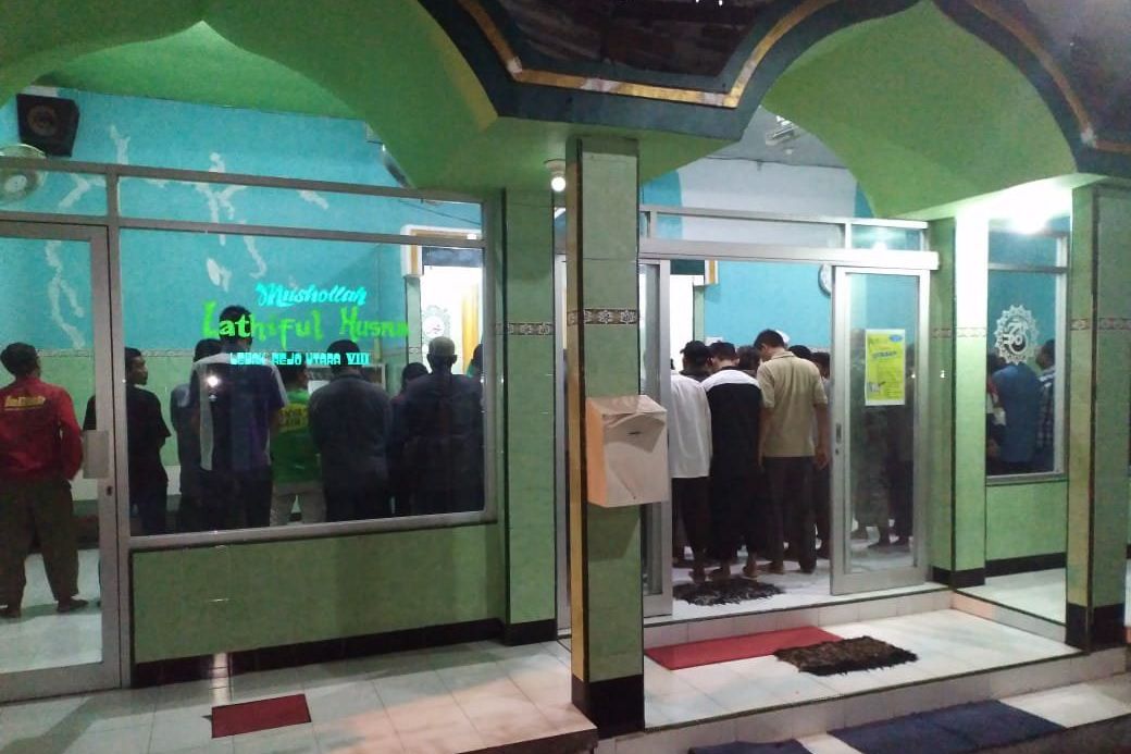 Jenazah Terpidana Terorisme Asal Surabaya Dimakamkan