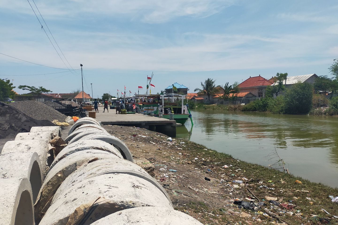 Proyek Tambatan Perahu Rp441 Juta di Sampang belum Dikerjakan