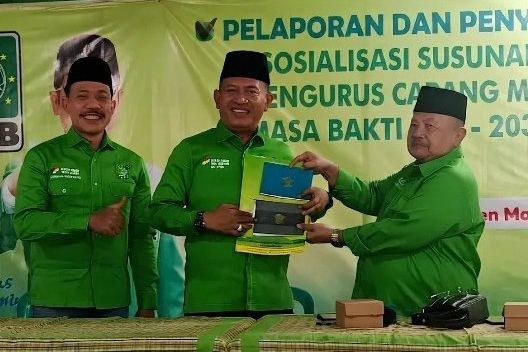 Purnomo Hadi Gantikan Muhtarom Pimpin PKB Kabupaten Madiun