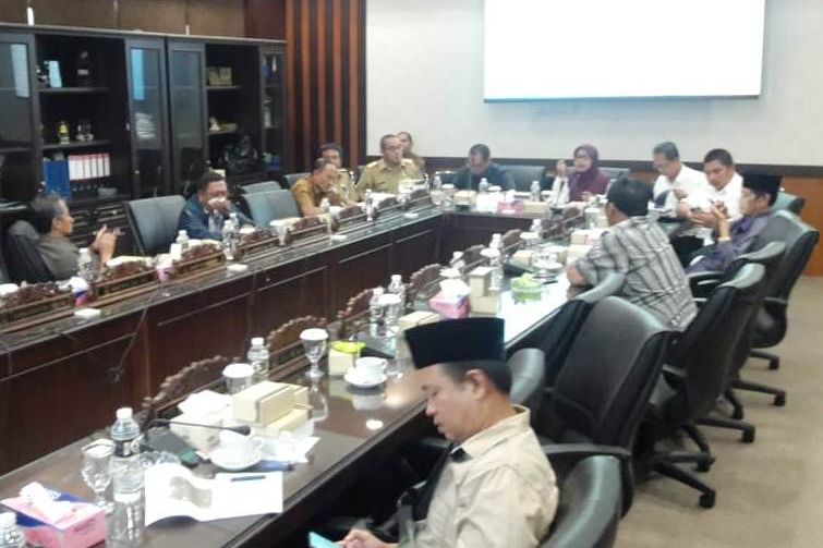 Rencana Pembuatan Tanggul Kali Lamomg Terkendala Pembebasan Lahan