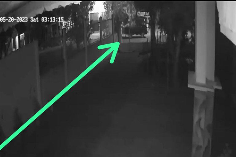 Dengan Cara Didorong, Kawanan Pencuri Gondol Mobil Pikap di Jatirejo Mojokerto