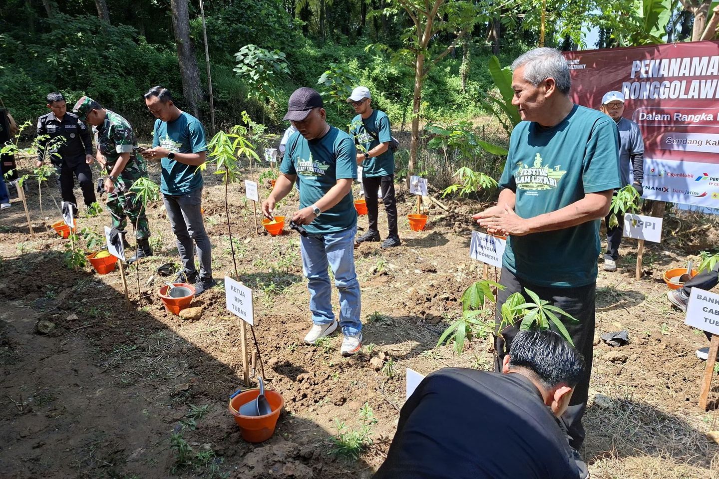 RPS Gelar Festival Alam Lestari di Tuban, Tanam Pohon hingga Tebar Puluhan Ribu Benih Ikan