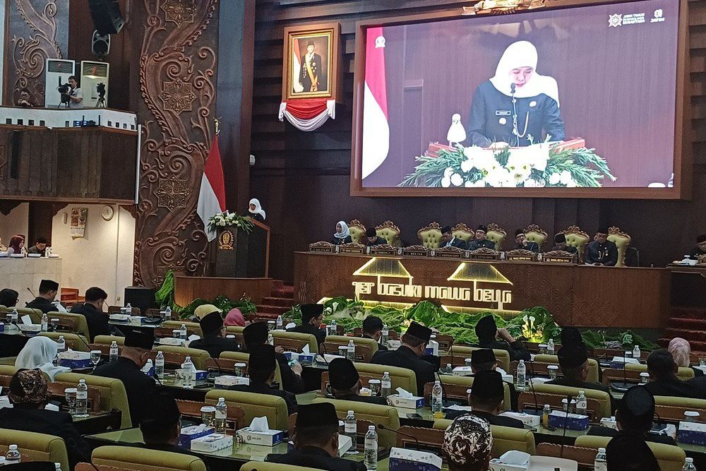 Khofifah Sebut Lulusan Jatim Terbanyak Diterima di PTN