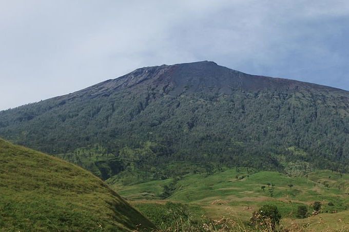 Kisah Rinjani dan Suku Sasak