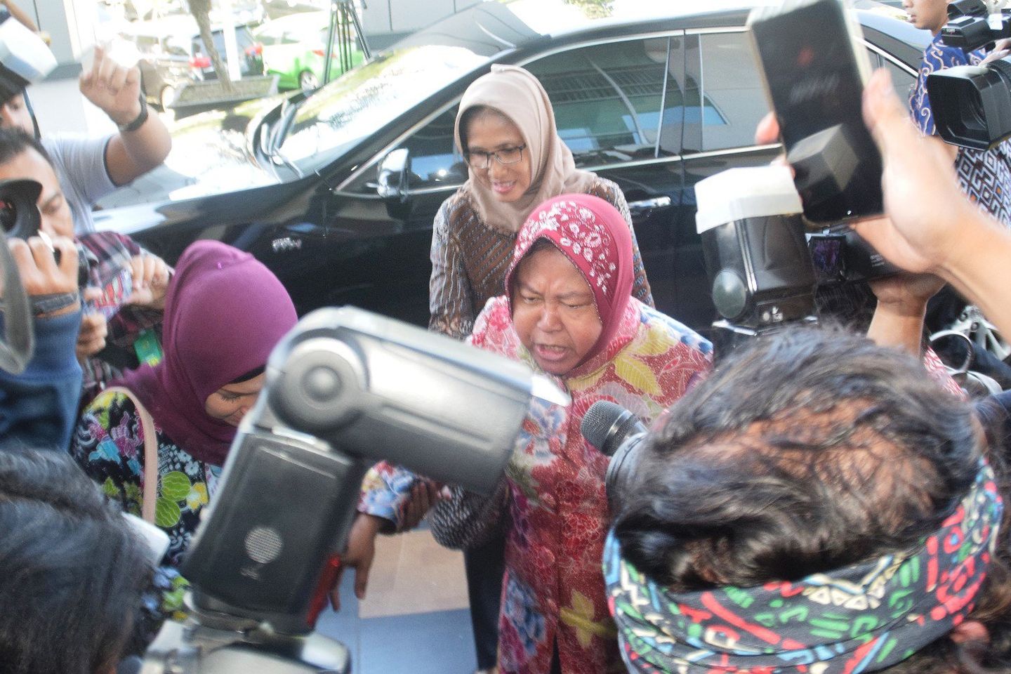 Kasus Dugaan Korupsi YKP, Kejati Periksa Risma