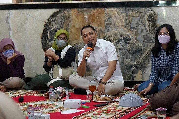Terima Banyak Keluhan Penahanan Ijazah Siswa SMA Sederajat, Wali Kota Eri Siapkan Rp2,6 Miliar