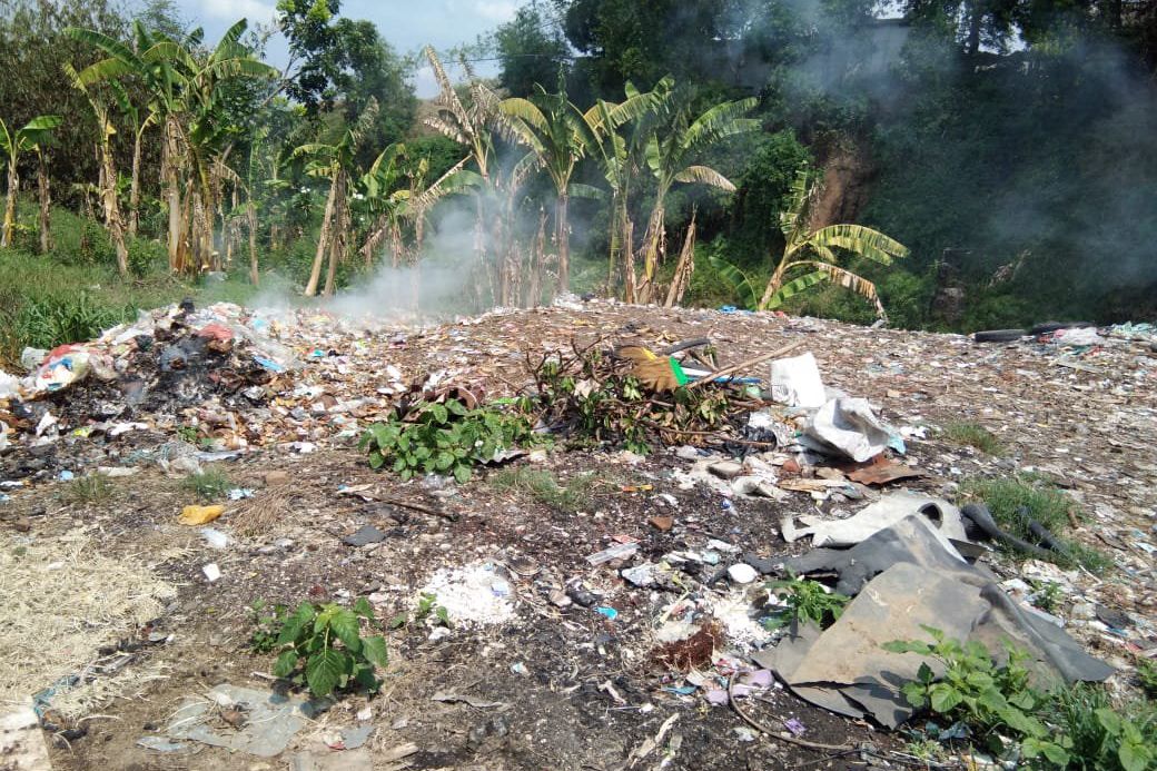 DLH Mojokerto Diduga Buang Limbah Medis Bekas Tes HIV ke TPA Mojosari