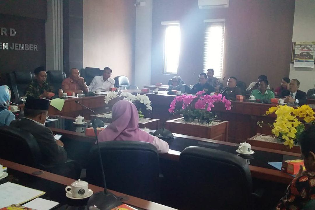 30 Advokat Dampingi DPRD Jember Hadapi Gugatan Citizen Law Suit Dari Warga Desa