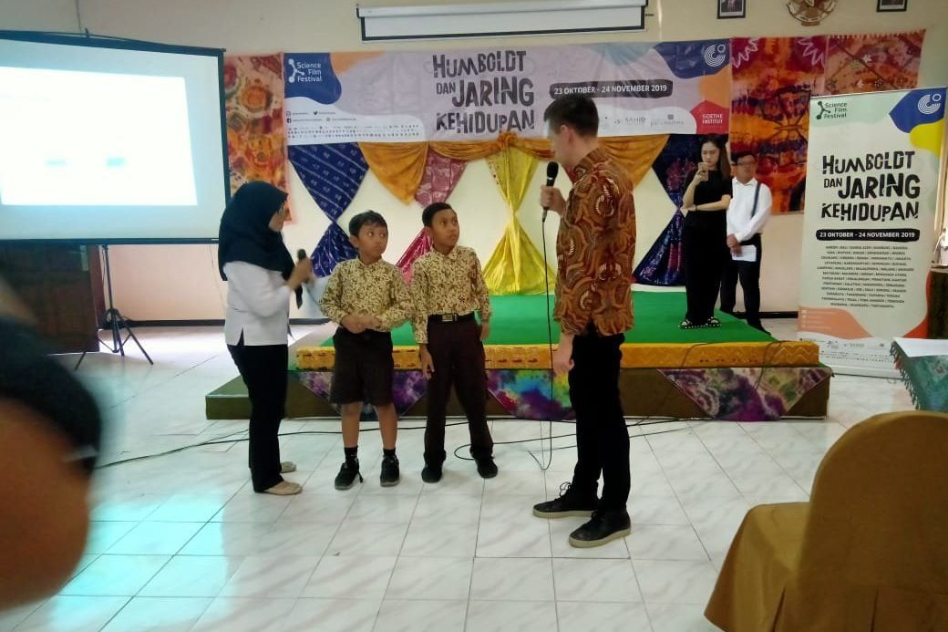 SMAN 15 Ajarkan Bahasa Jerman Melalui SFF
