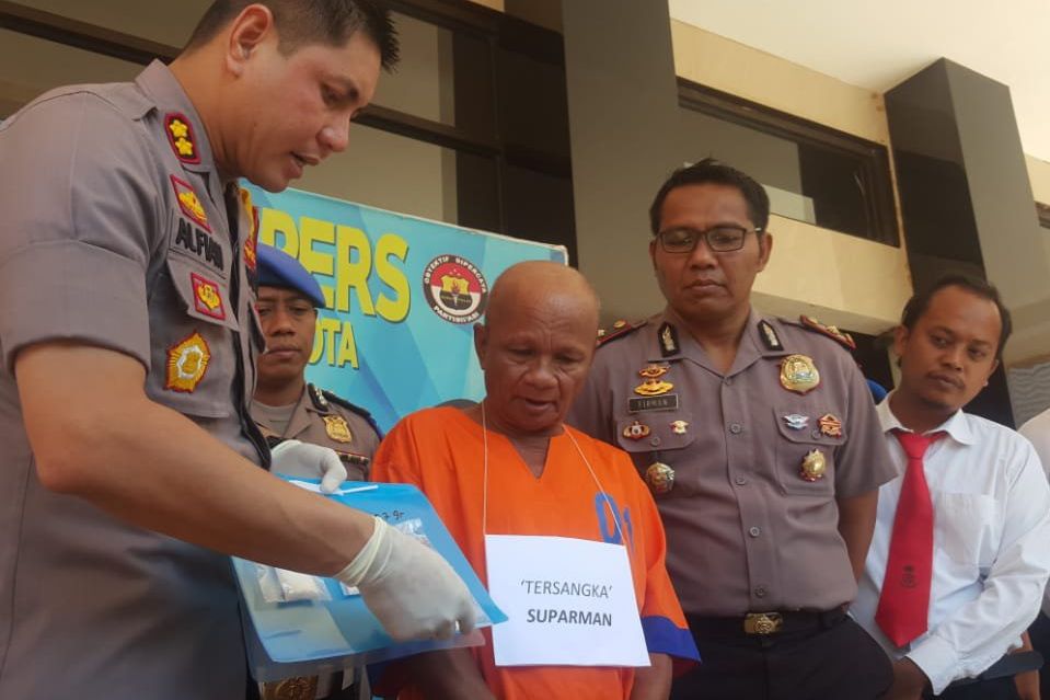 Penjual Anjing Ditangkap Bawa Sabu-sabu Seberat 40 Gram