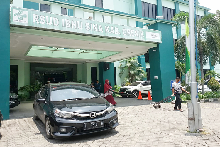 Antisipasi Corona, Pasien Gejala Pneumonia Dirujuk ke RS Ibnu Sina Gresik