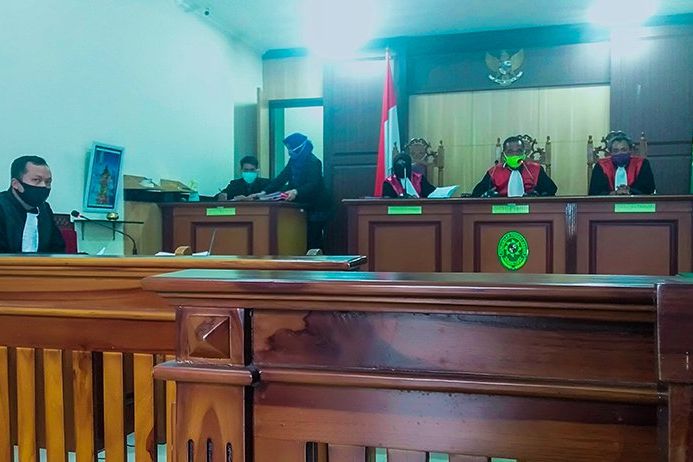 Admin Arisan Online Bodong Divonis Dua Tahun