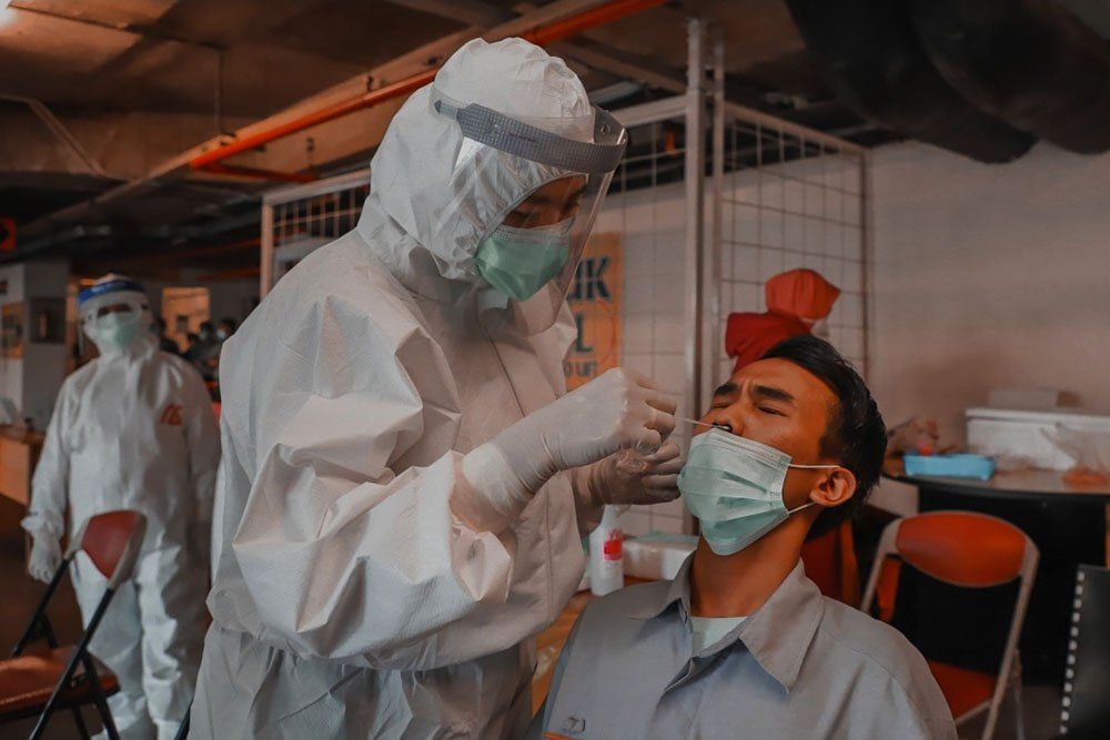Pasar dan Mal di Surabaya Jadi Sasaran Tes Swab Massal