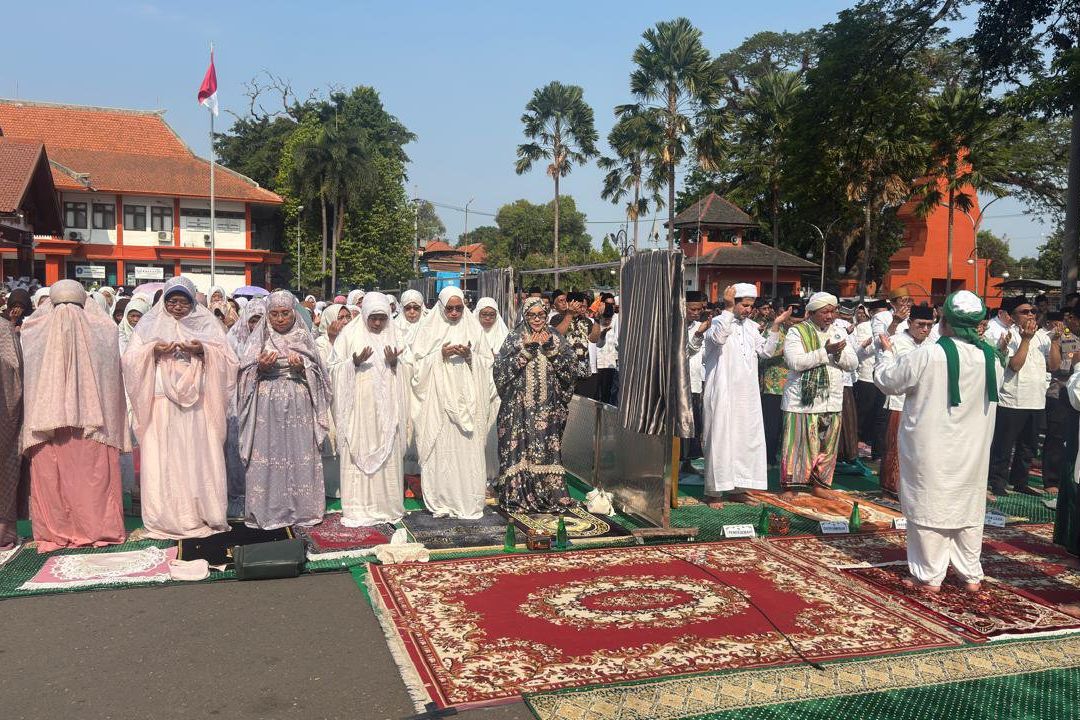 Kemarau Makin Panjang, Pemprov Jatim dan Pemkab Mojokerto Gelar Salat Istisqa