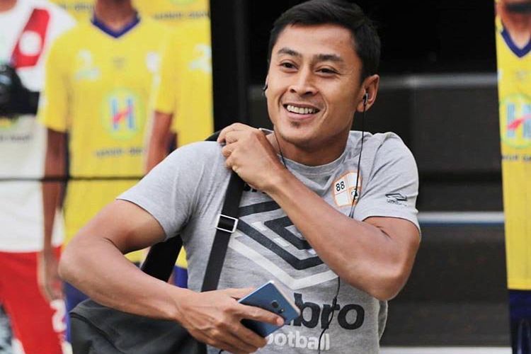 Hansamu ke Persebaya, Samsul Arif?