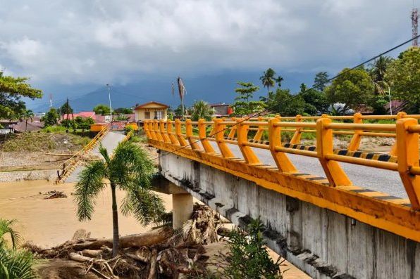 95 Orang Masih Hilang, Sumatra Barat Perpanjang Tanggap Darurat Banjir dan Longsor