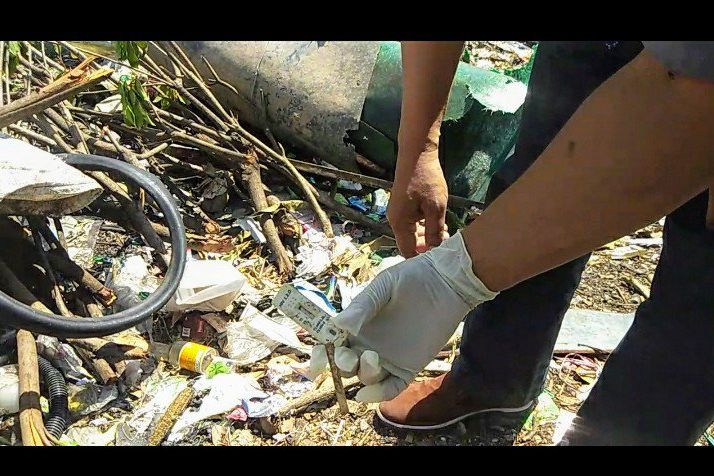 Kepala Puskesmas Berkelit Saat Ditanya Siapa Pembuang Limbah Medis di Mojokerto