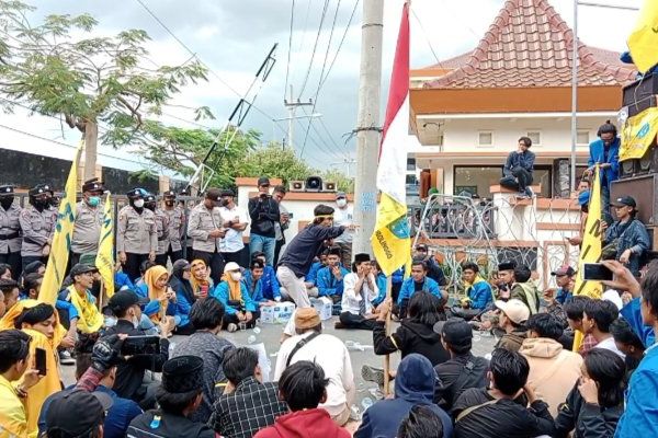Harga BBM Tak Direvisi, PMII Probolinggo Ancam Demo dengan Massa Besar