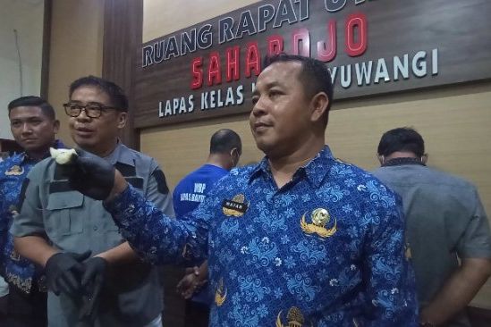 Penyelundupan 12 Paket Sabu dalam Lontong ke Lapas Banyuwangi Digagalkan