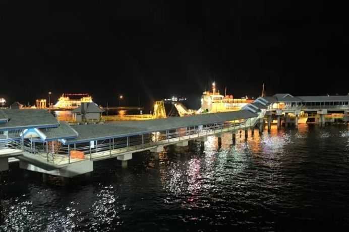Tenggelam, KMP Tunu Pratama Jaya Angkut 53 Penumpang dan 12 Kru Kapal   