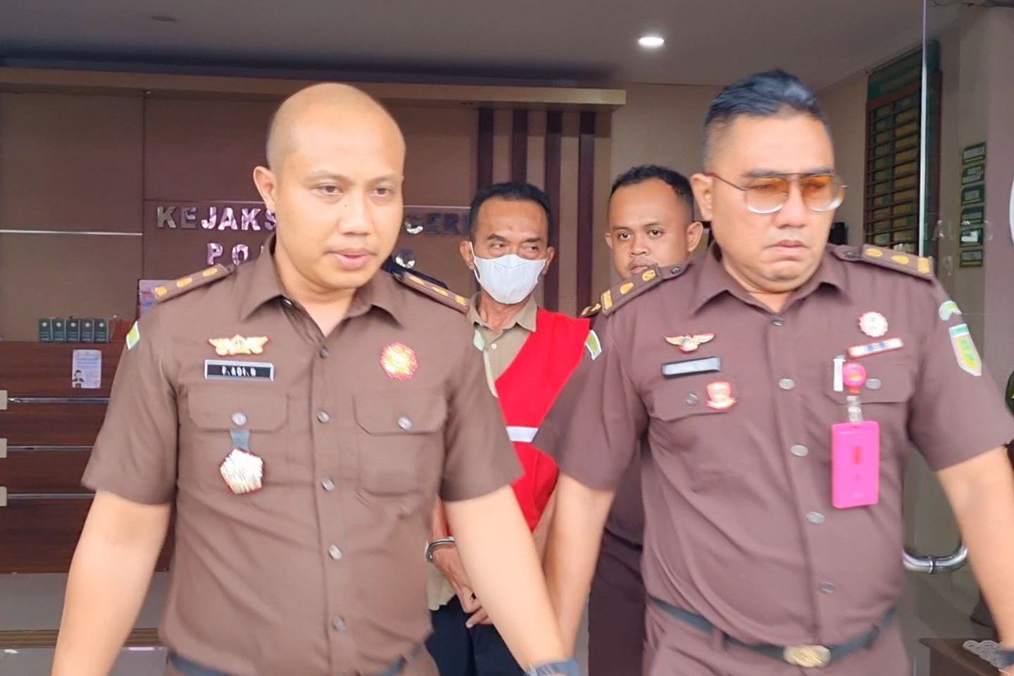 Dana BOS Rp25 Miliar Dipakai Bisnis Biro Wisata, Kepala SMK Ini Jadi Tersangka