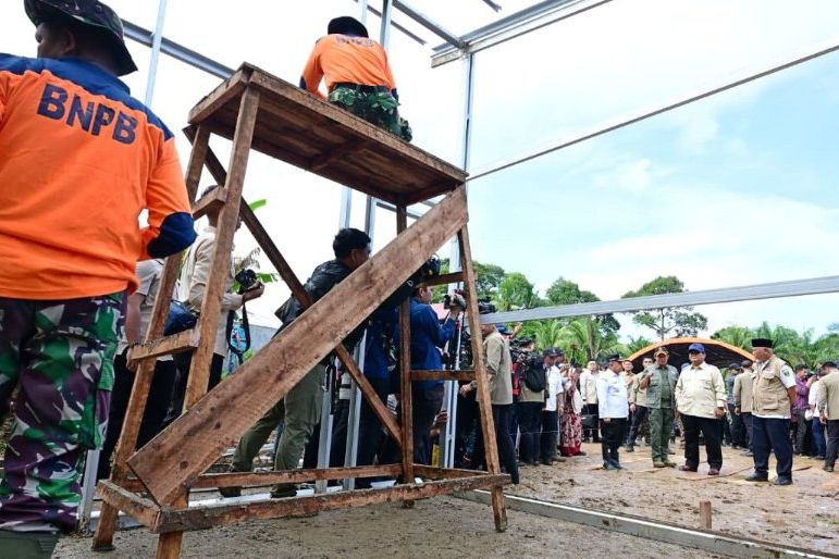 Presiden Prabowo Bentuk Satgas Percepatan Rehabilitasi dan Rekonstruksi Pascabencana Aceh dan Sumatra